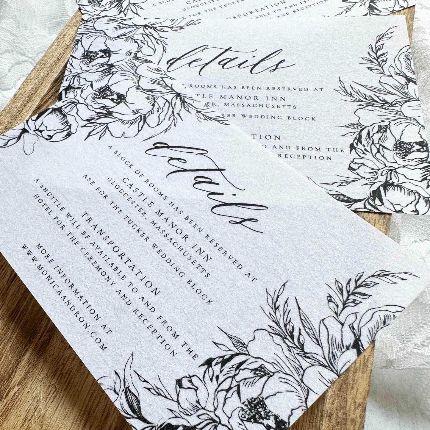 Bianco (White) Pergamenata Parchment Invitation