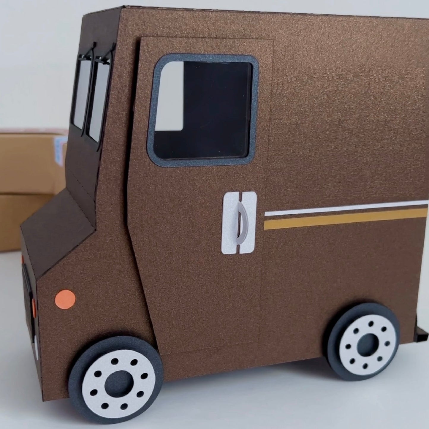 bronze stardream delivery truck