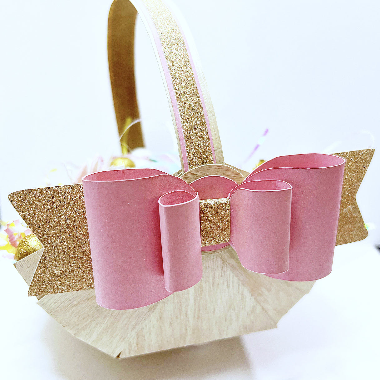 Woodstock Cardstock and Wood Veneer Basket with Rose Bow